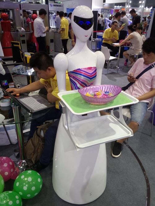 智能自助餐饮服务机器人厂家 重塑餐饮服务新生态